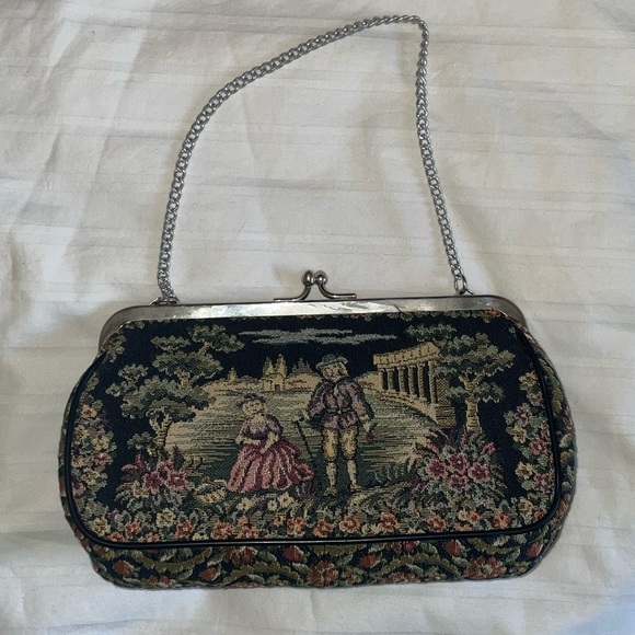 Stunning embroidered handbag - Picture 1 of 4